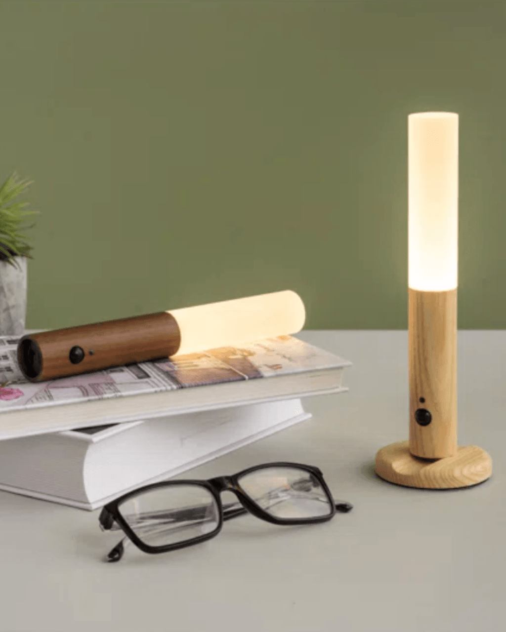 Rechargeable Wooden Sconce Weram